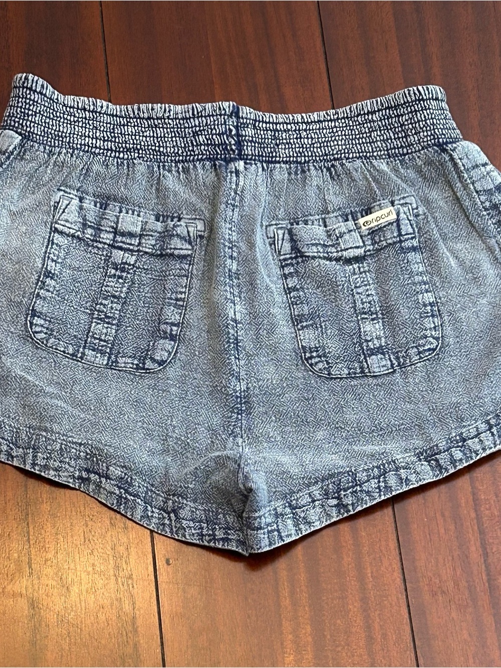 Ripcurl Shorts Size 14 Super Cute - Picture 3 of 9